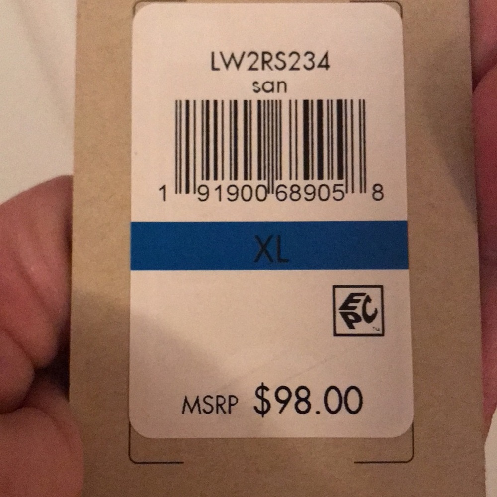 NWT Levi’s Women’s Faux Suede Modern Trucker Jacket - Picture 8 of 14